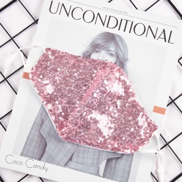 🆕Luxury Pink Sequin Face Mask - Picture 4 of 12